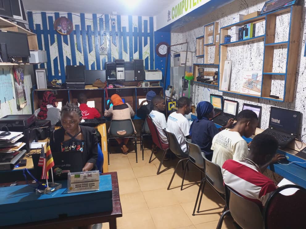Computer Literacy Program